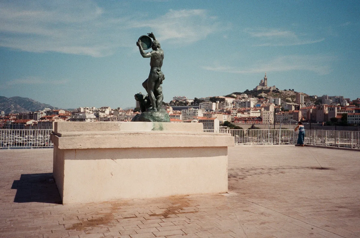 Photo by Matteo Negri